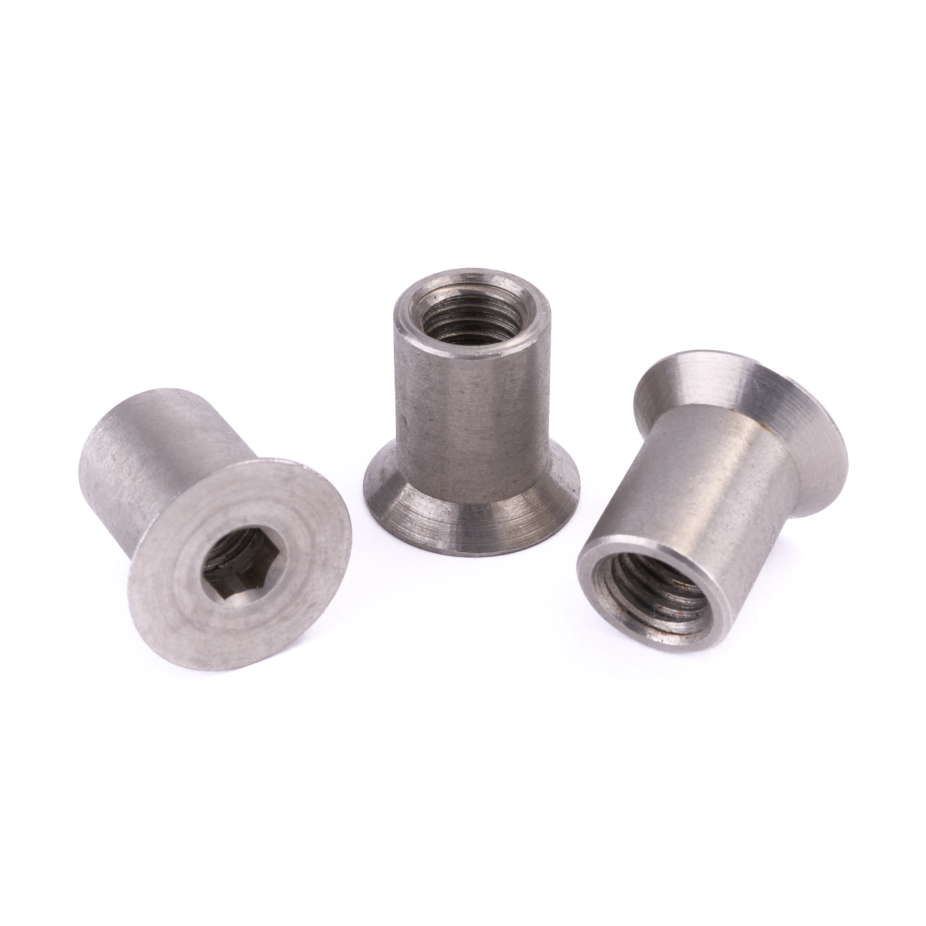Sleeve Nuts 